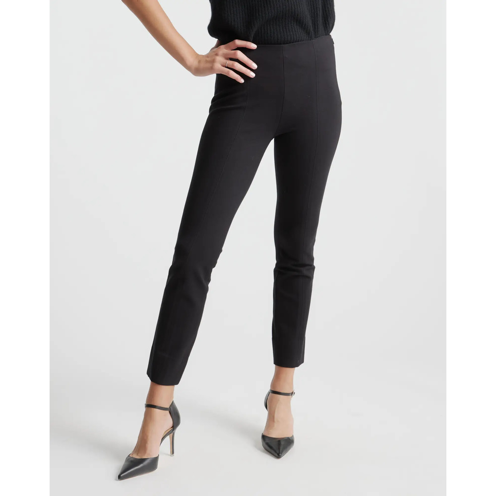Quince Ultra-Stretch Ponte Pintuck Ankle Pant Black Inseam 28 Small.